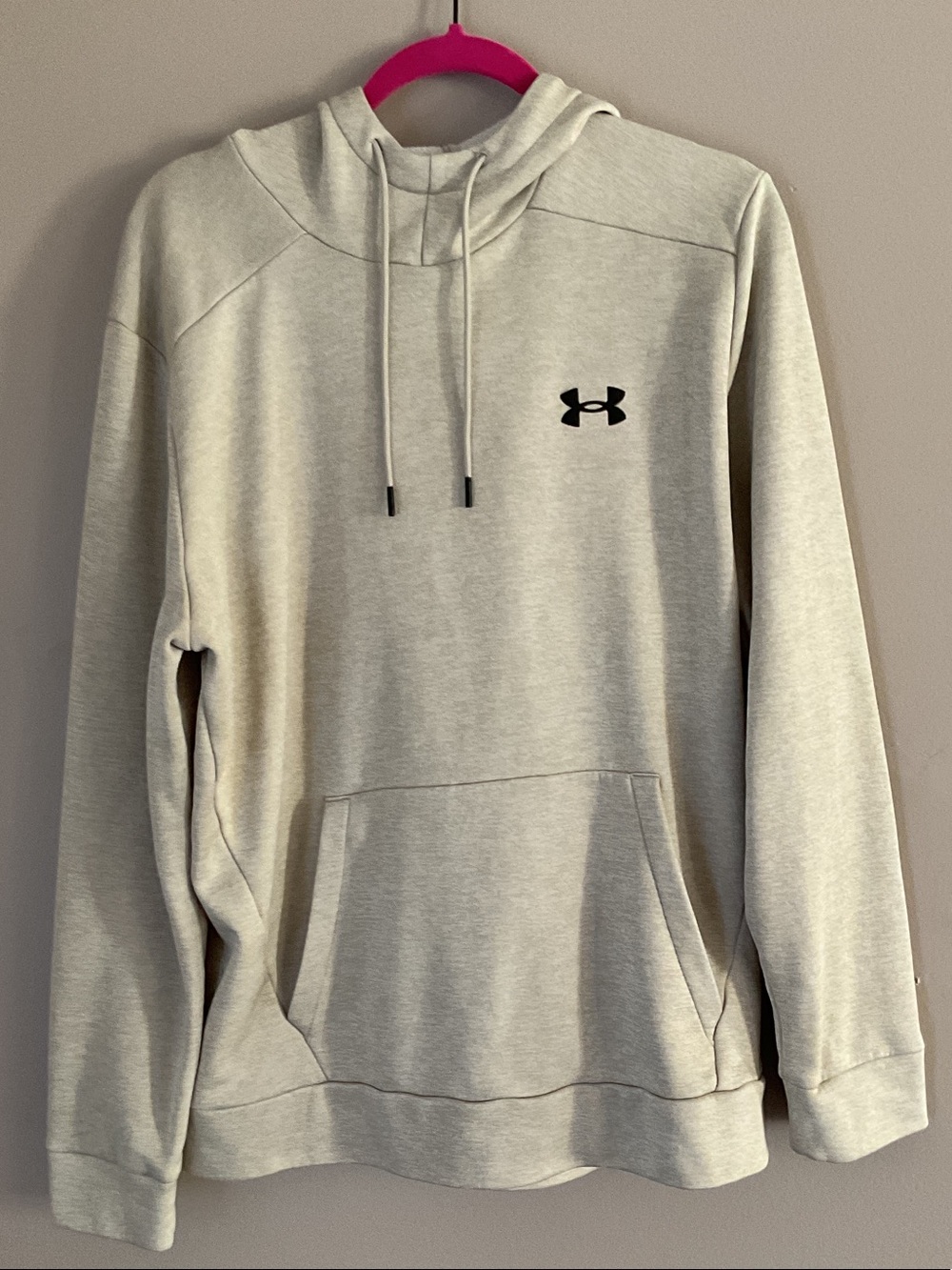 Under Armour Men’s Light Gray Pullover Hoodie with Black Logo